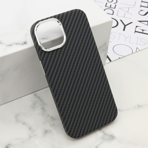 Slika od Futrola UrbanMesh MagSafe za iPhone 15 (6.1) DZ02