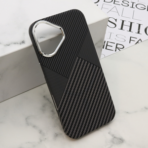 Slika od Futrola UrbanMesh MagSafe za iPhone 17 (6.3) (6.1) DZ03