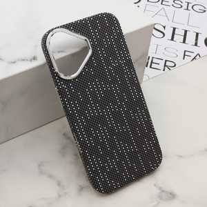 Slika od Futrola UrbanMesh MagSafe za iPhone 17 (6.3) (6.1) DZ06