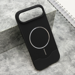 Slika od Futrola URBAN EDGE Magsafe za iPhone AIR (6.6) crna